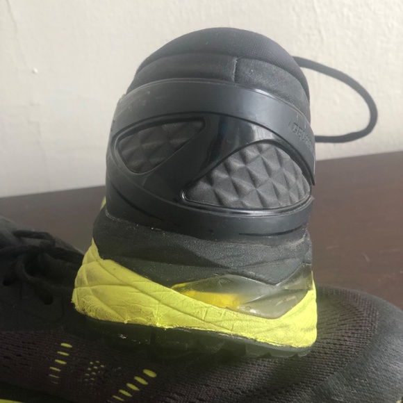 Asics Gel KAYANO 24,  Black/Lemon, 11.5 - Picture 4 of 7